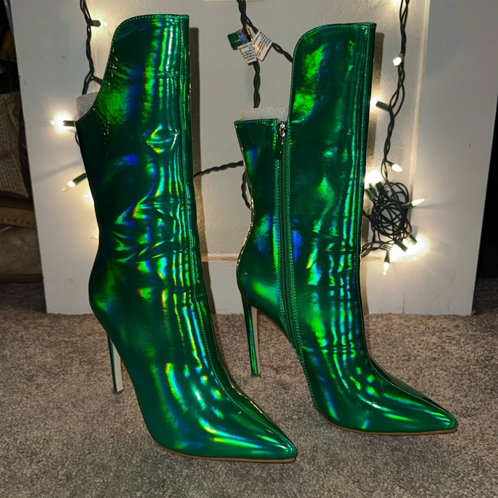 Stasia Envy Me: Holographic Green Stiletto Boot Size 7.5